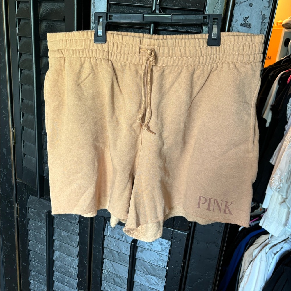 VS pink tan shorts size xl